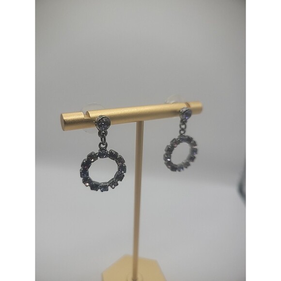 Silver Tone Drop Dangle Pierced Earrings Hoops Purple Crystal Jewelry Costume - Picture 4 of 10